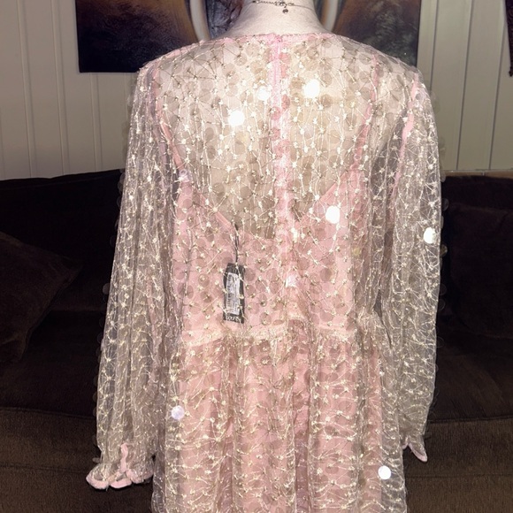 Boohoo ~ Size 16 ~ Elegant Pink W/ Gold Disk Shape Sequins ~ Smock Dress ~ New - Picture 13 of 16